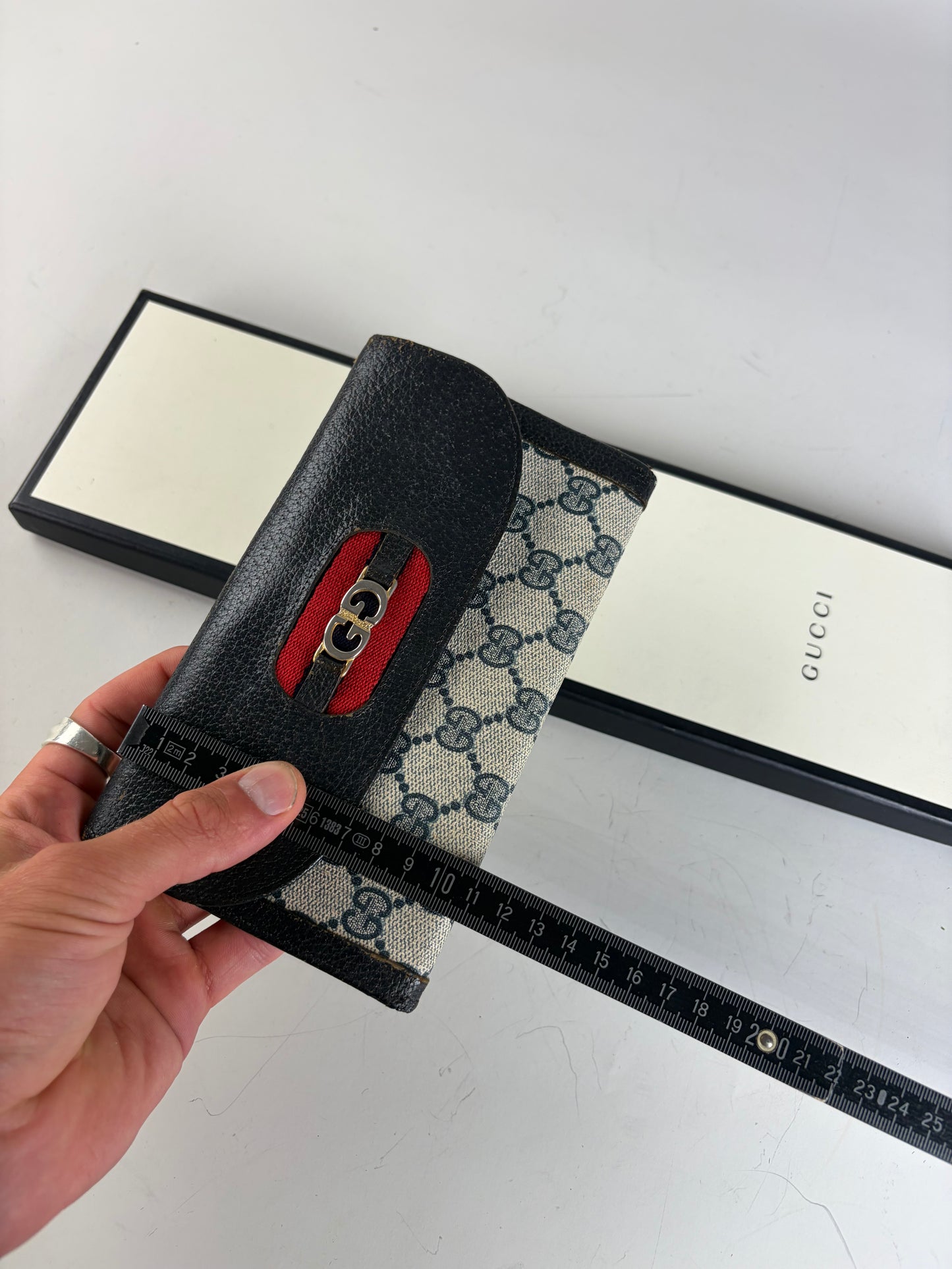 Vintage Gucci GG Supreme Wallet Black Beige Gold