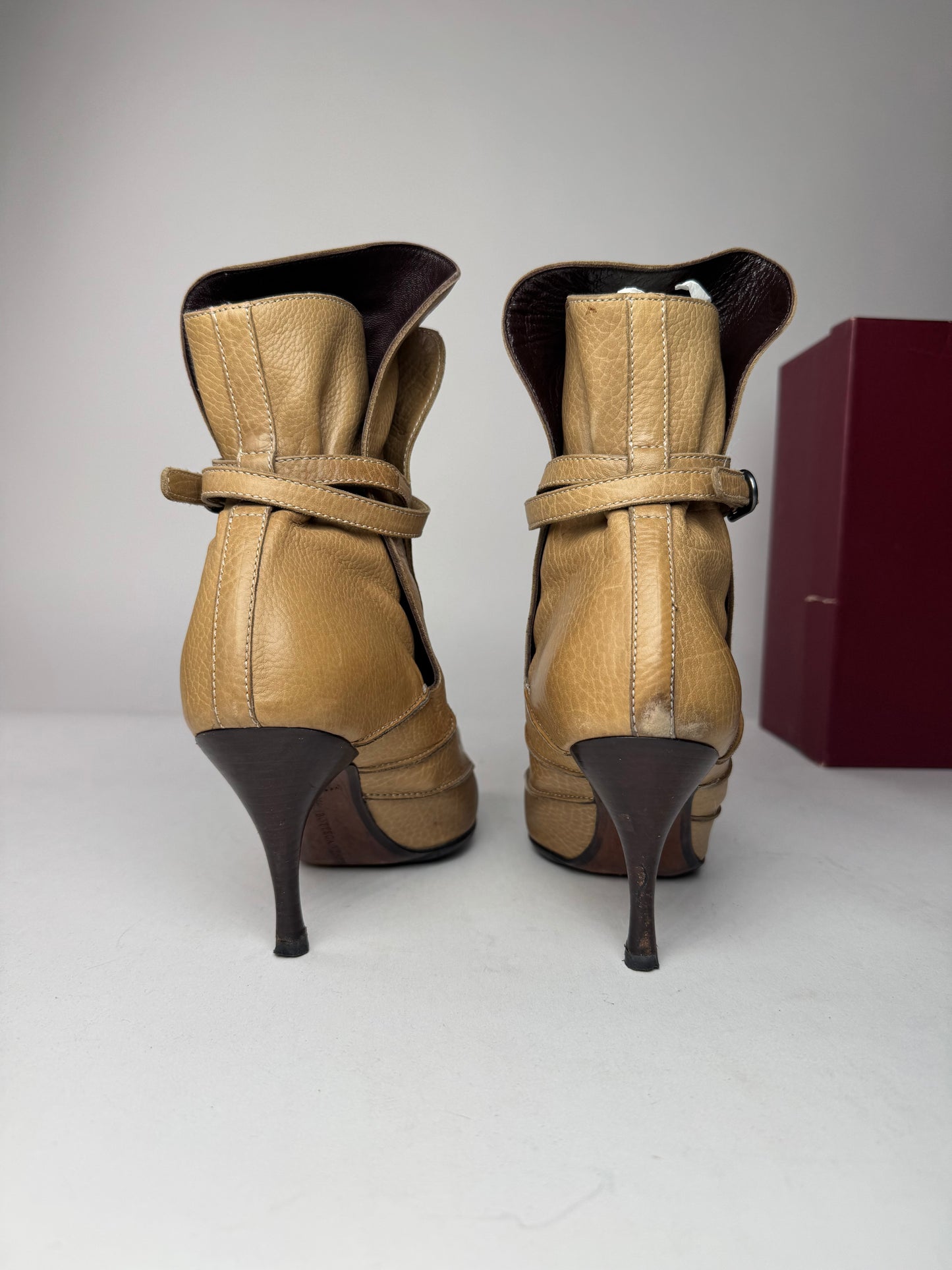 Vintage Bottega Veneta Heeled Boots beige brown EU36