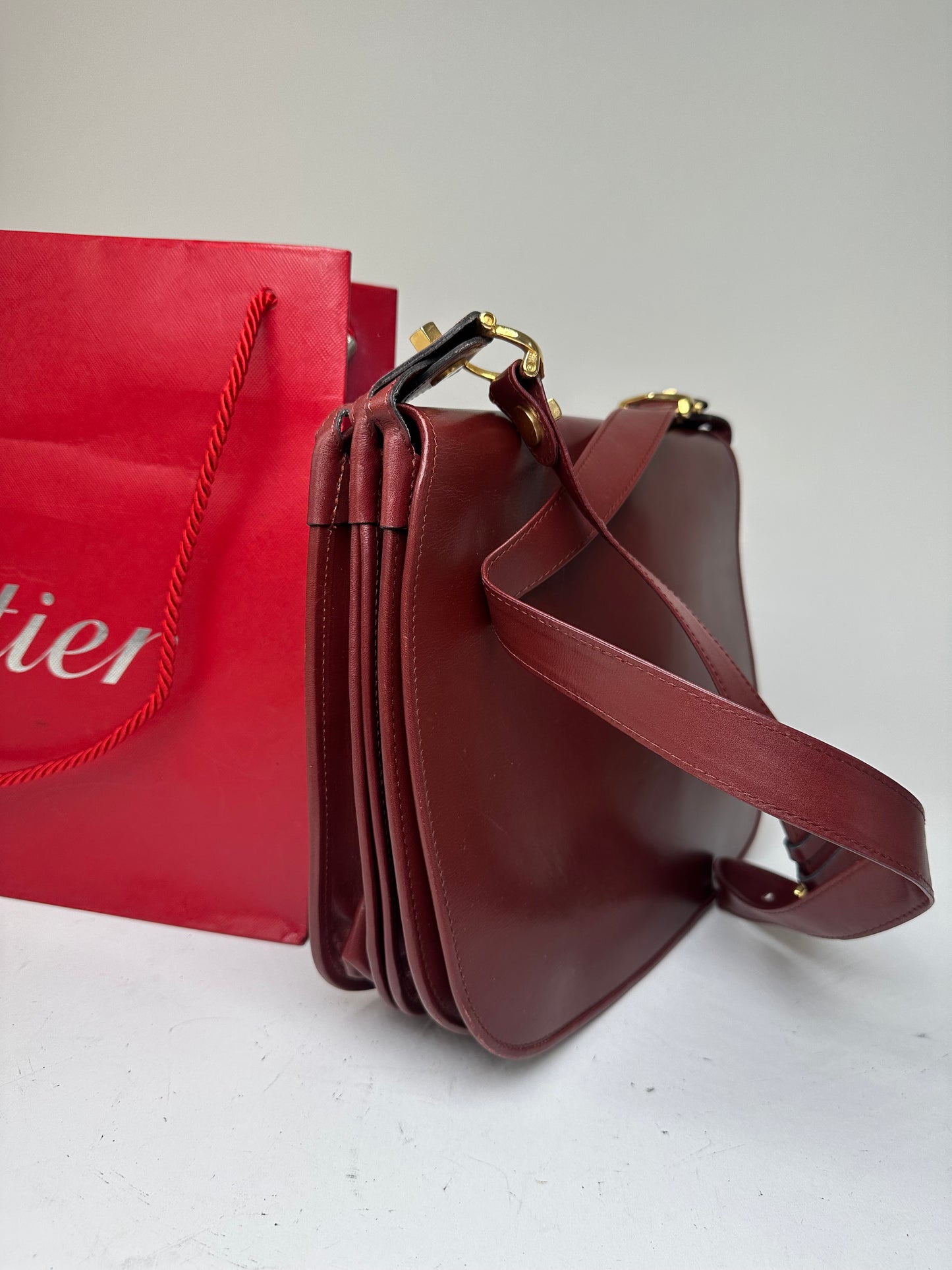 Vintage Cartier Smooth Shoulder Bag Burgundy Mini