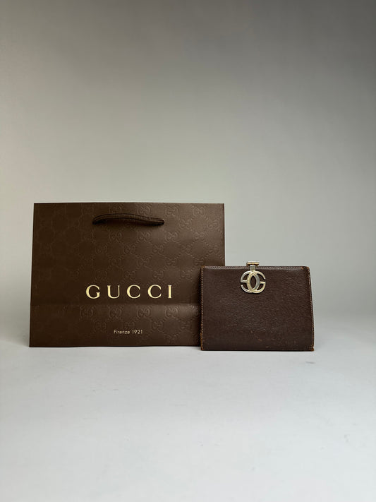 Vintage Gucci Textured Leather Bifold Wallet Brown Silver