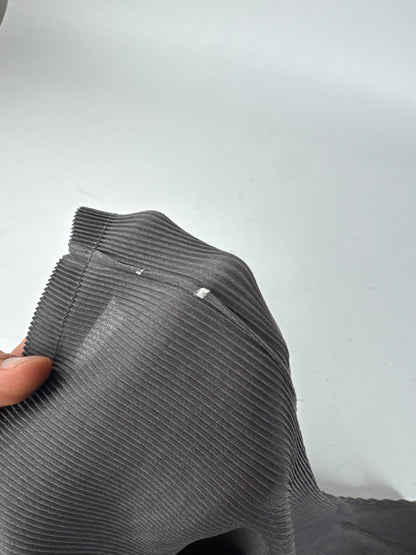 Vintage Pleats Please Plissee top Anthracite M