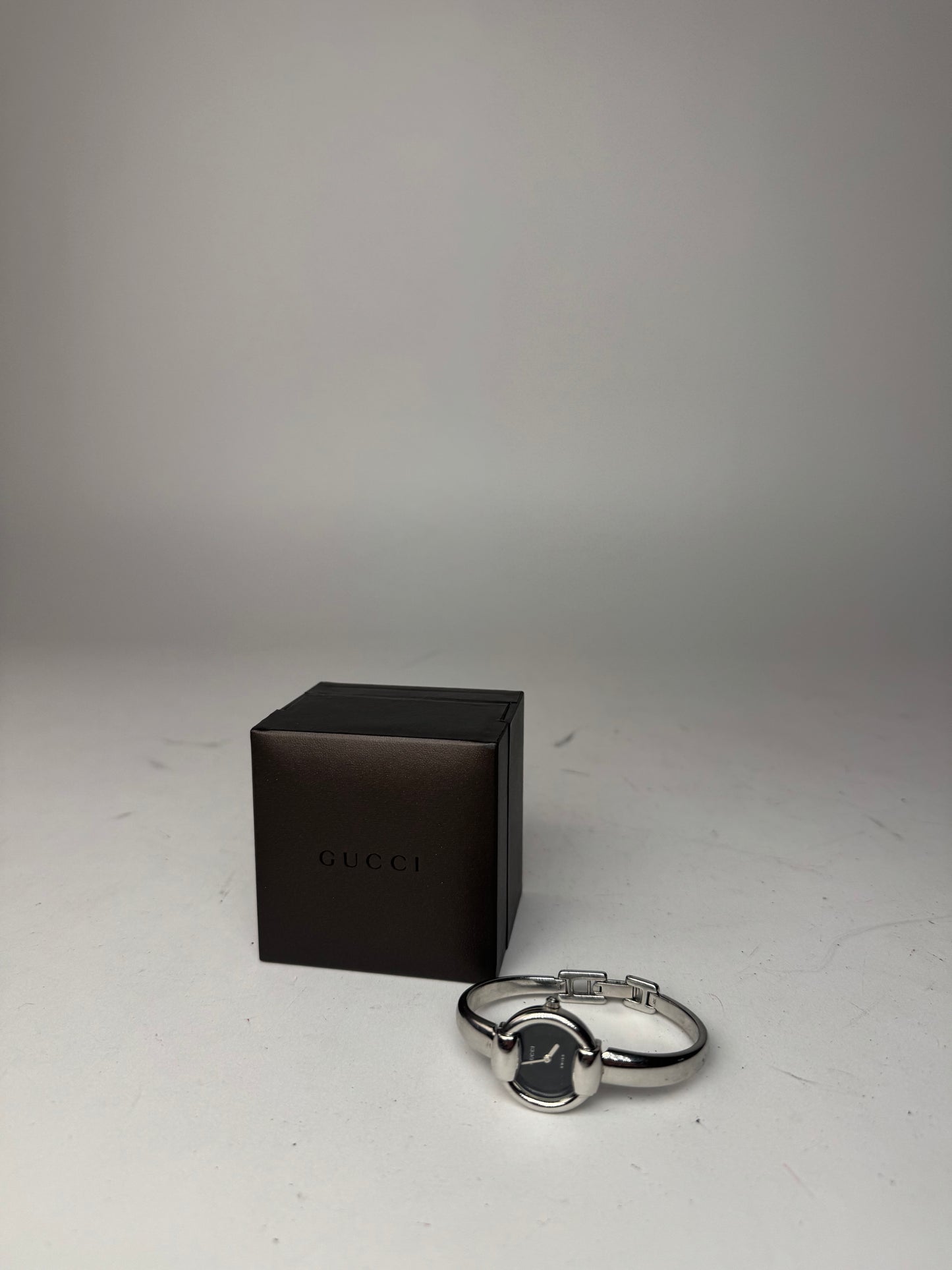 Vintage Gucci Horsebit Watch silver