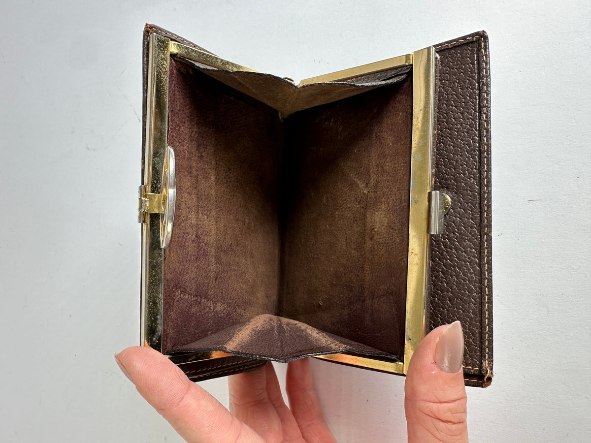Vintage Gucci Textured Leather Bifold Wallet Brown Silver