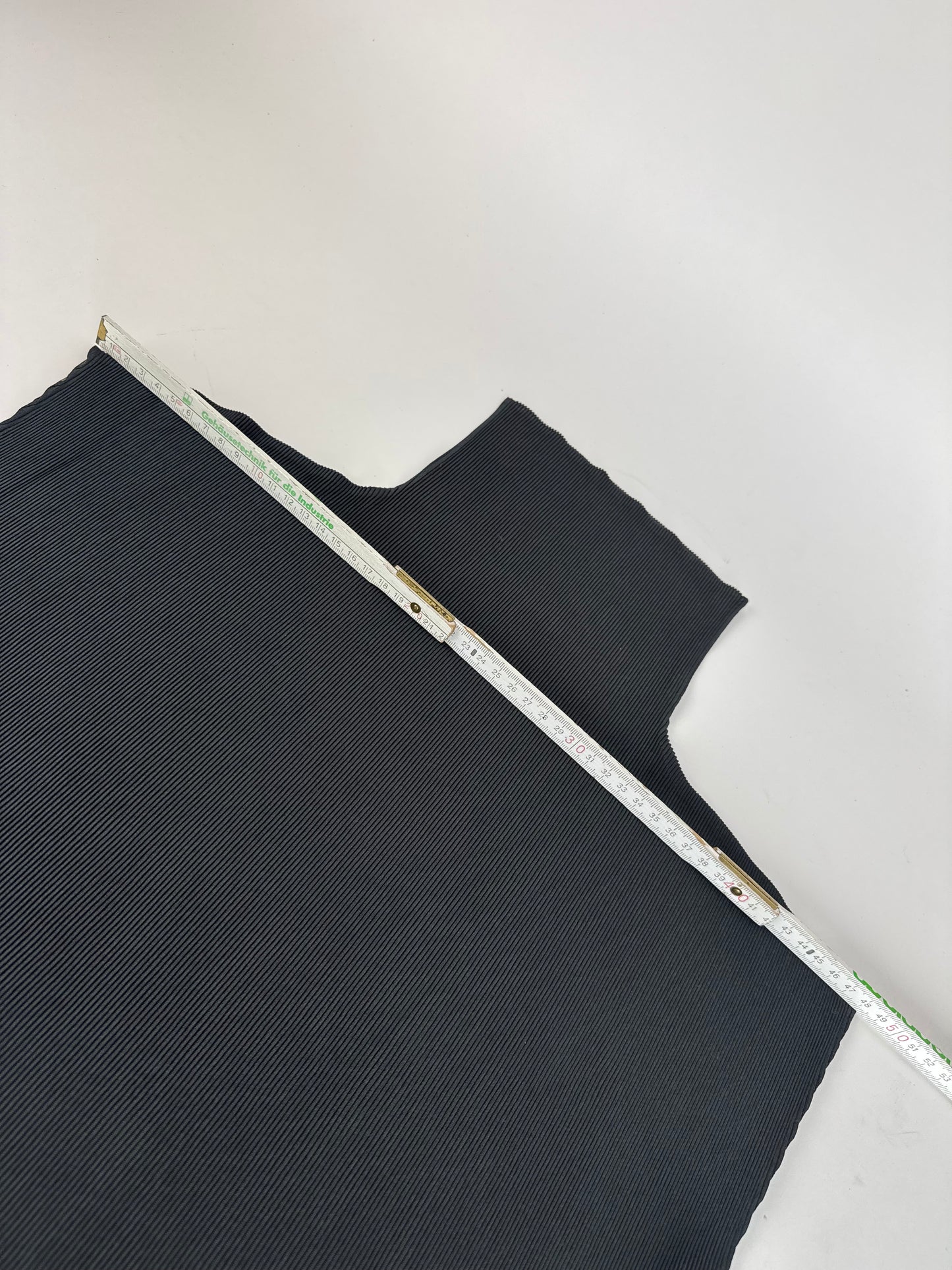 Vintage Pleats Please Plissee top Anthracite M