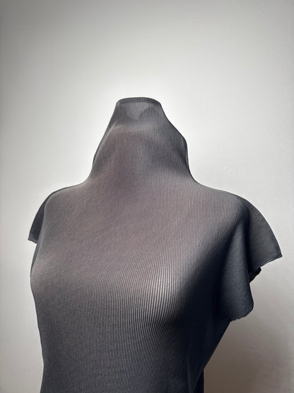Vintage Pleats Please Plissee top Anthracite M
