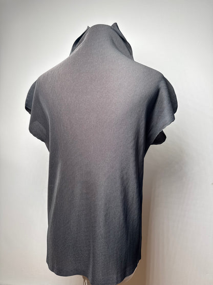Vintage Pleats Please Plissee top Anthracite M
