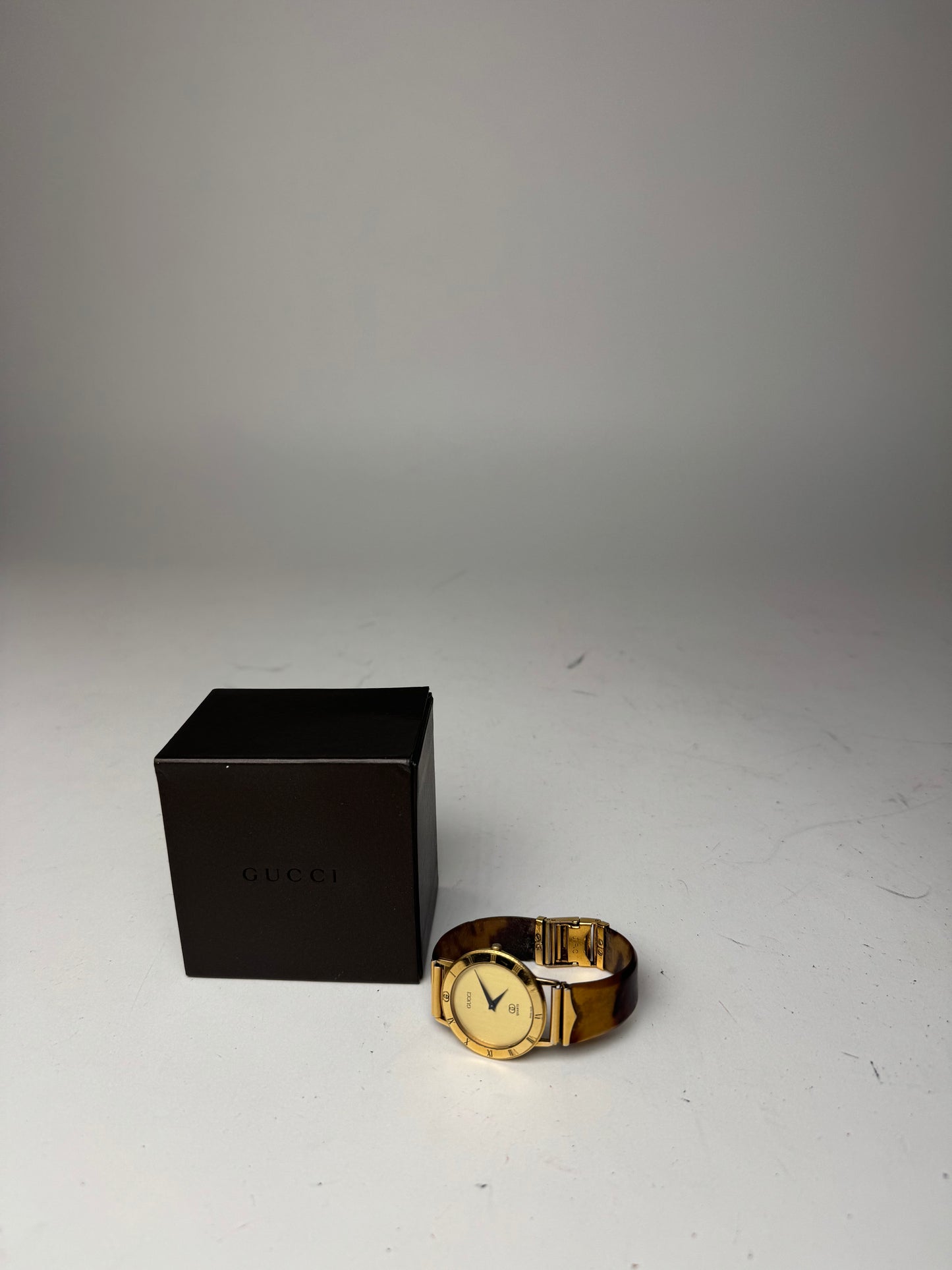 Vintage Gucci Watch gold brown