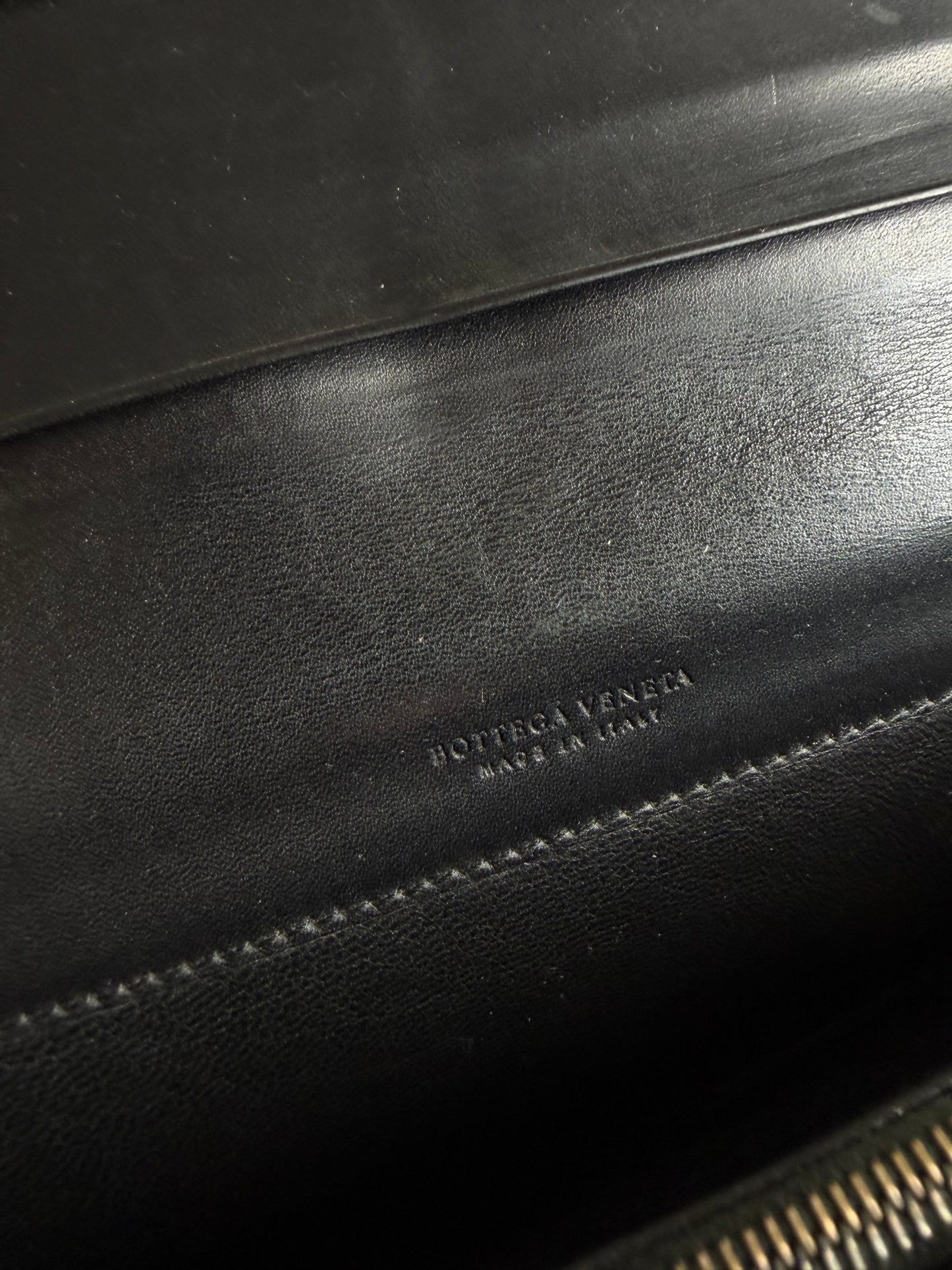 Vintage Bottega Veneta Intrecciato Leather Bifold Wallet Black