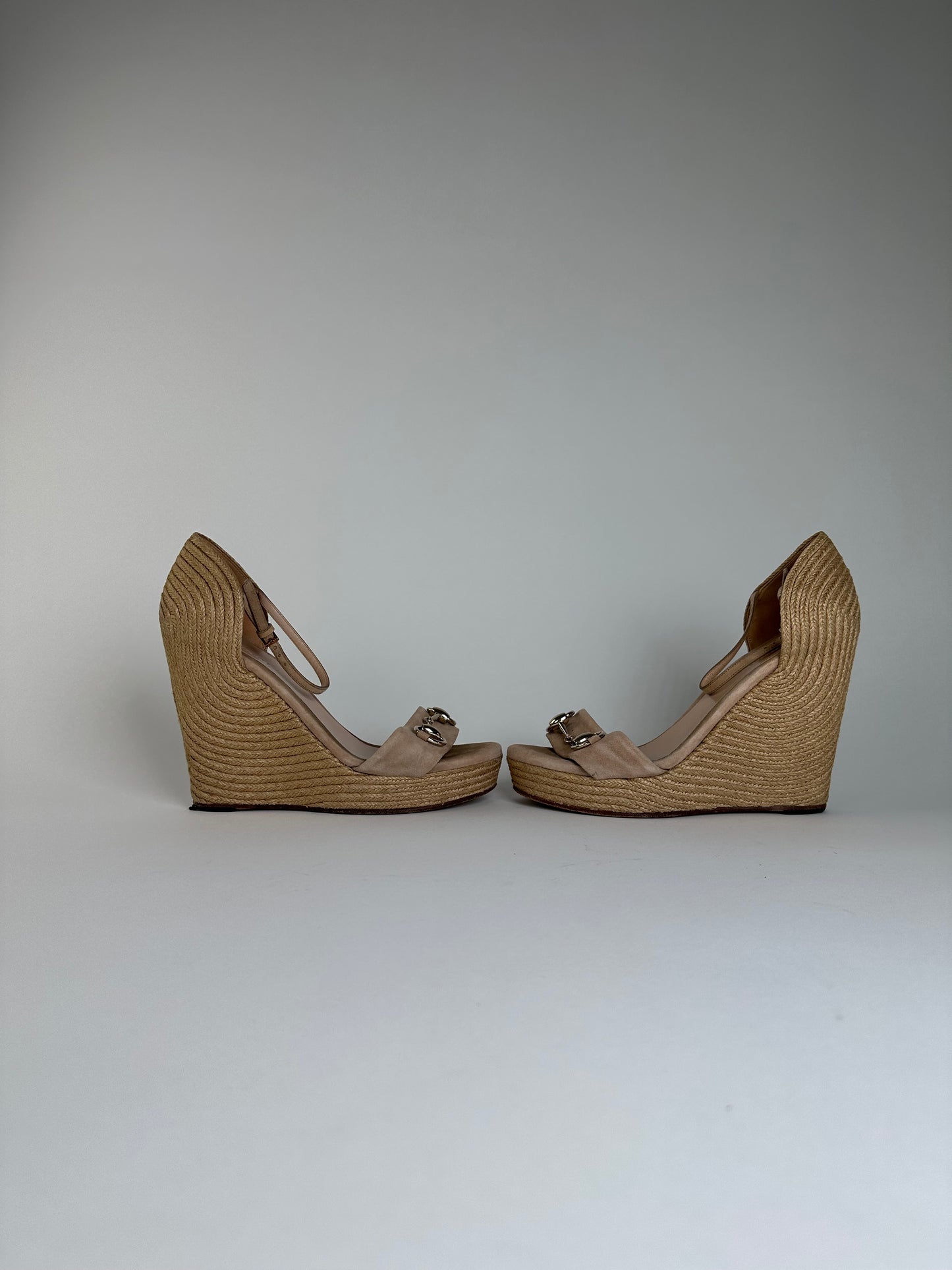 Vintage Gucci Suede Wedge Sandals Beige EU37.5