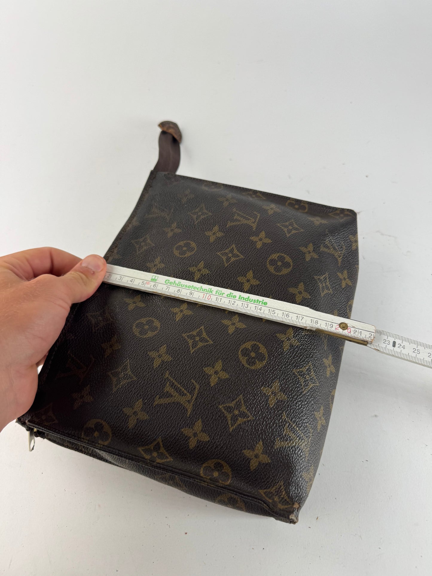 Vintage Louis Vuitton monogram leather clutch brown