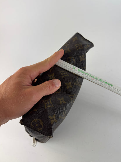 Vintage Louis Vuitton monogram leather clutch brown