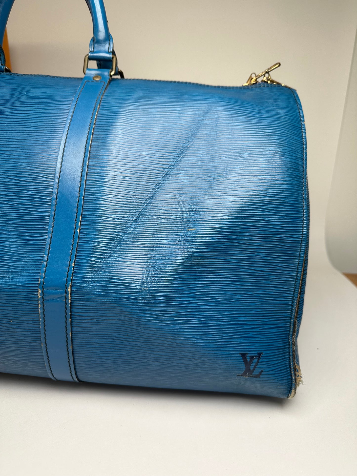 Vintage Louis Vuitton EPI Leather Keepball 45 Blue