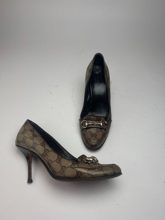 Vintage Gucci Horsebit Monogram Leather Pumps Beige Brown 37