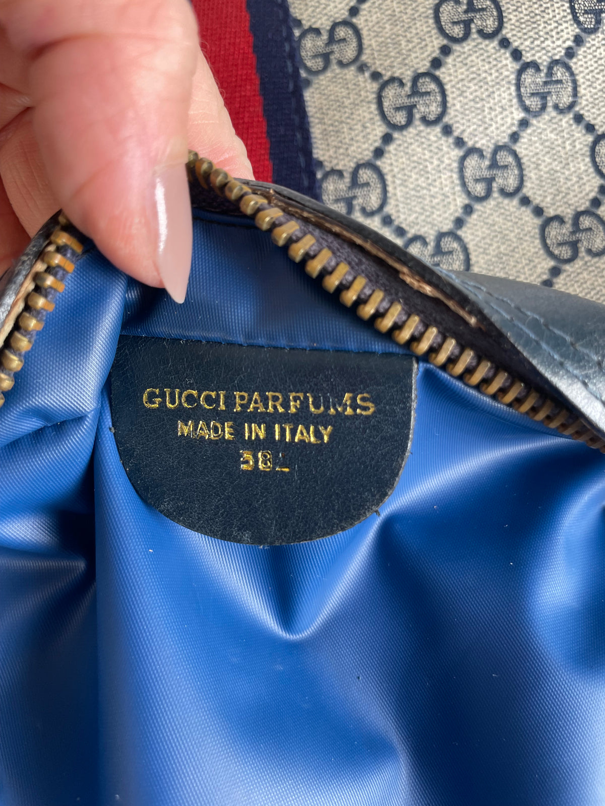 Vintage Gucci GG Plus Cosmetic Case c. Mid-1980s Cream Navy Red