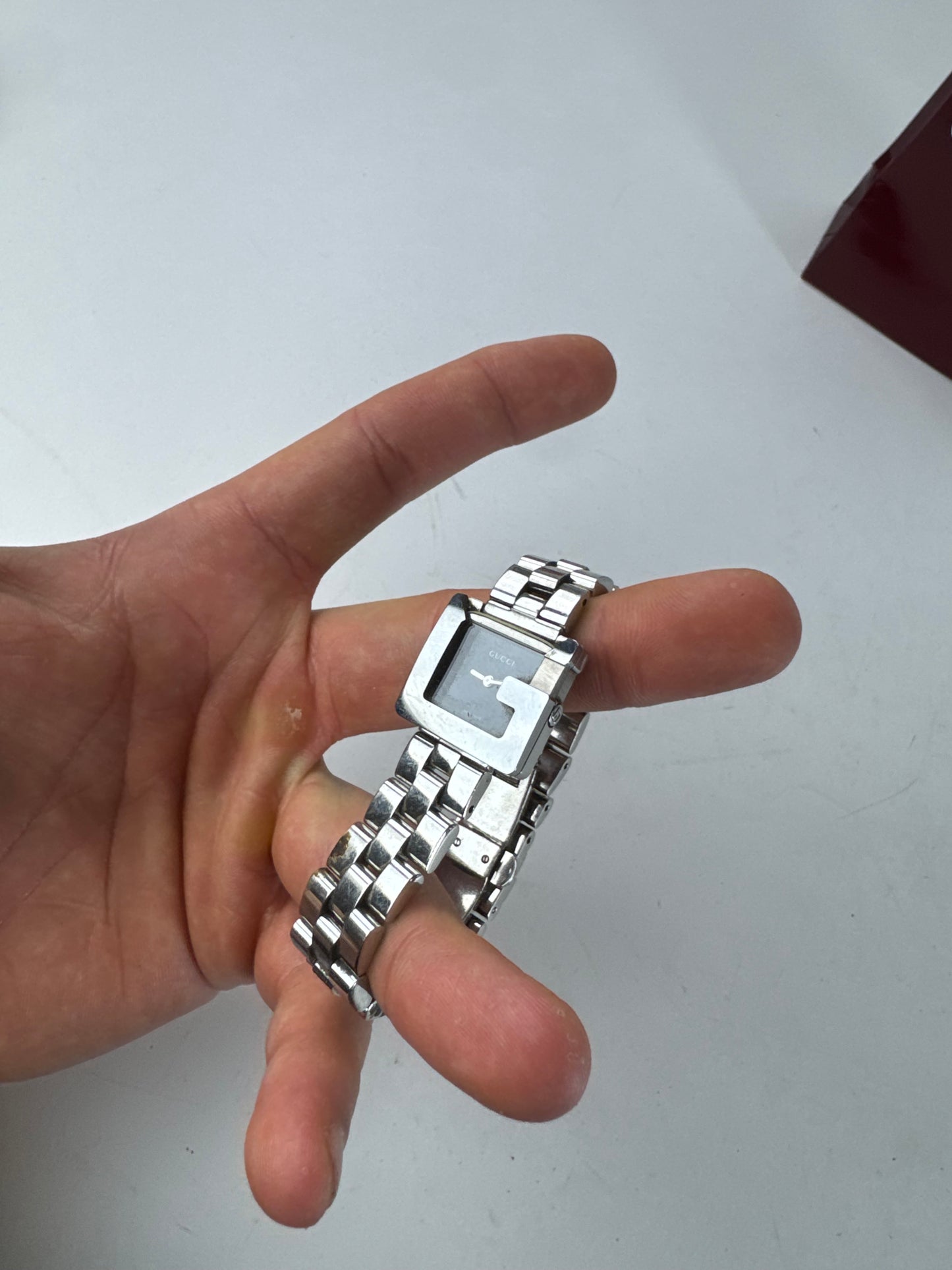 Vintage Gucci Metal Quartz Watch Silver