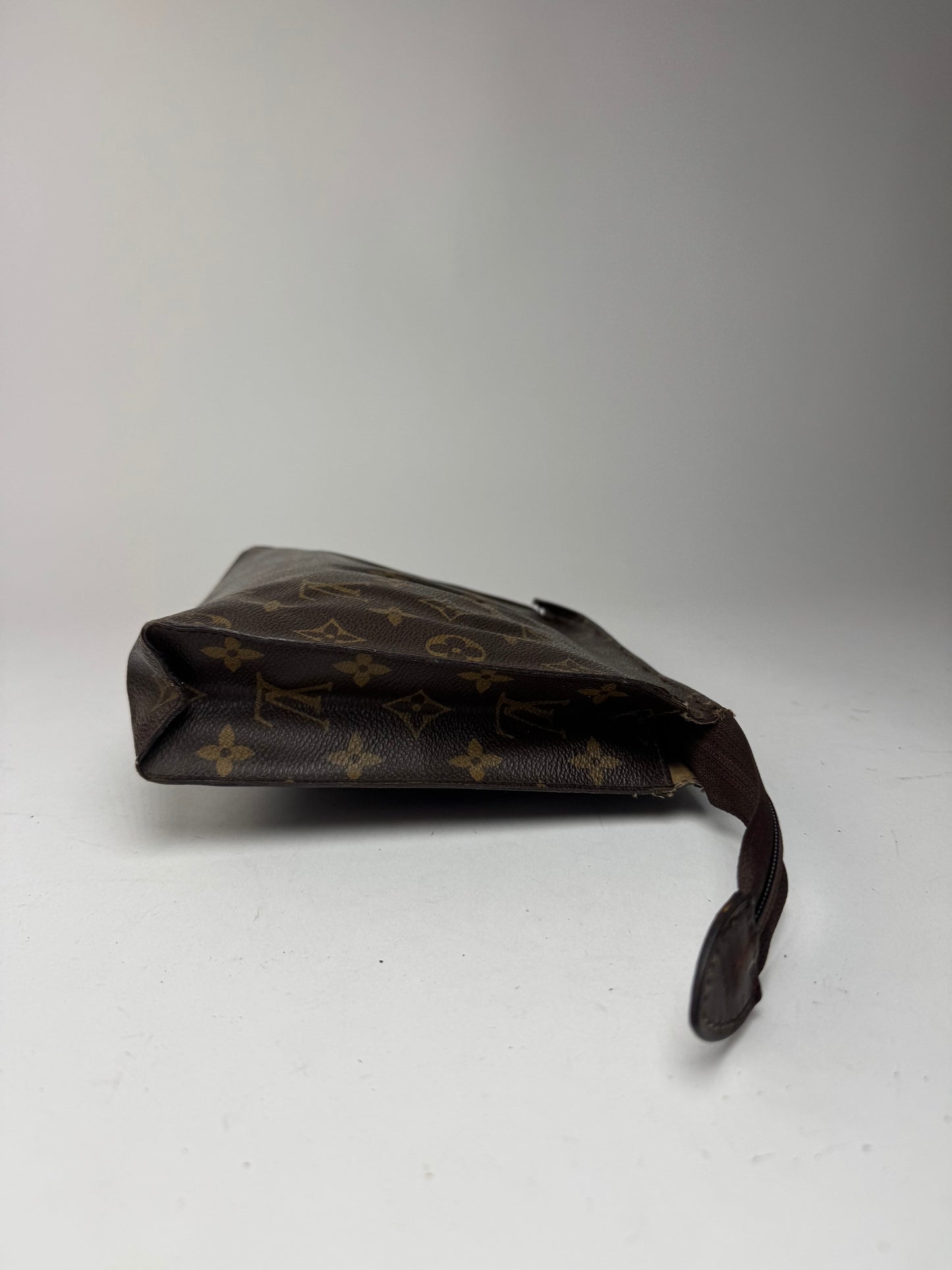 Pochette vintage Louis Vuitton en cuir Monogram marron