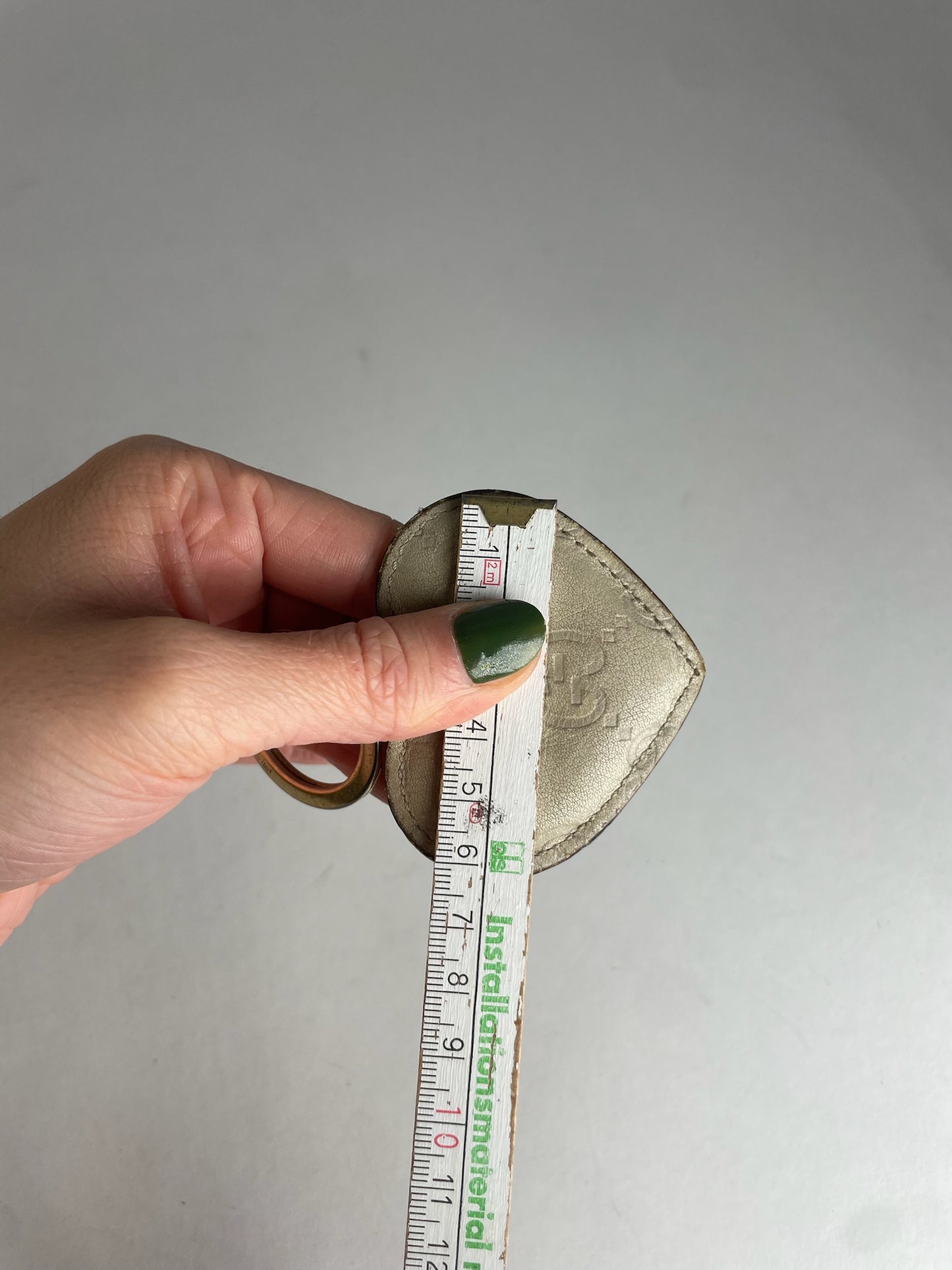 Vintage Gucci Monogram Leather Heart Key Chain Accessoire White