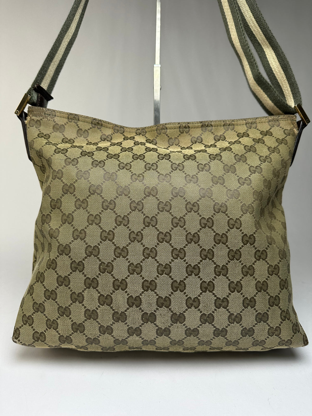 Vintage Gucci GG Supreme Hobo Bag Early 2000s Olive Brown