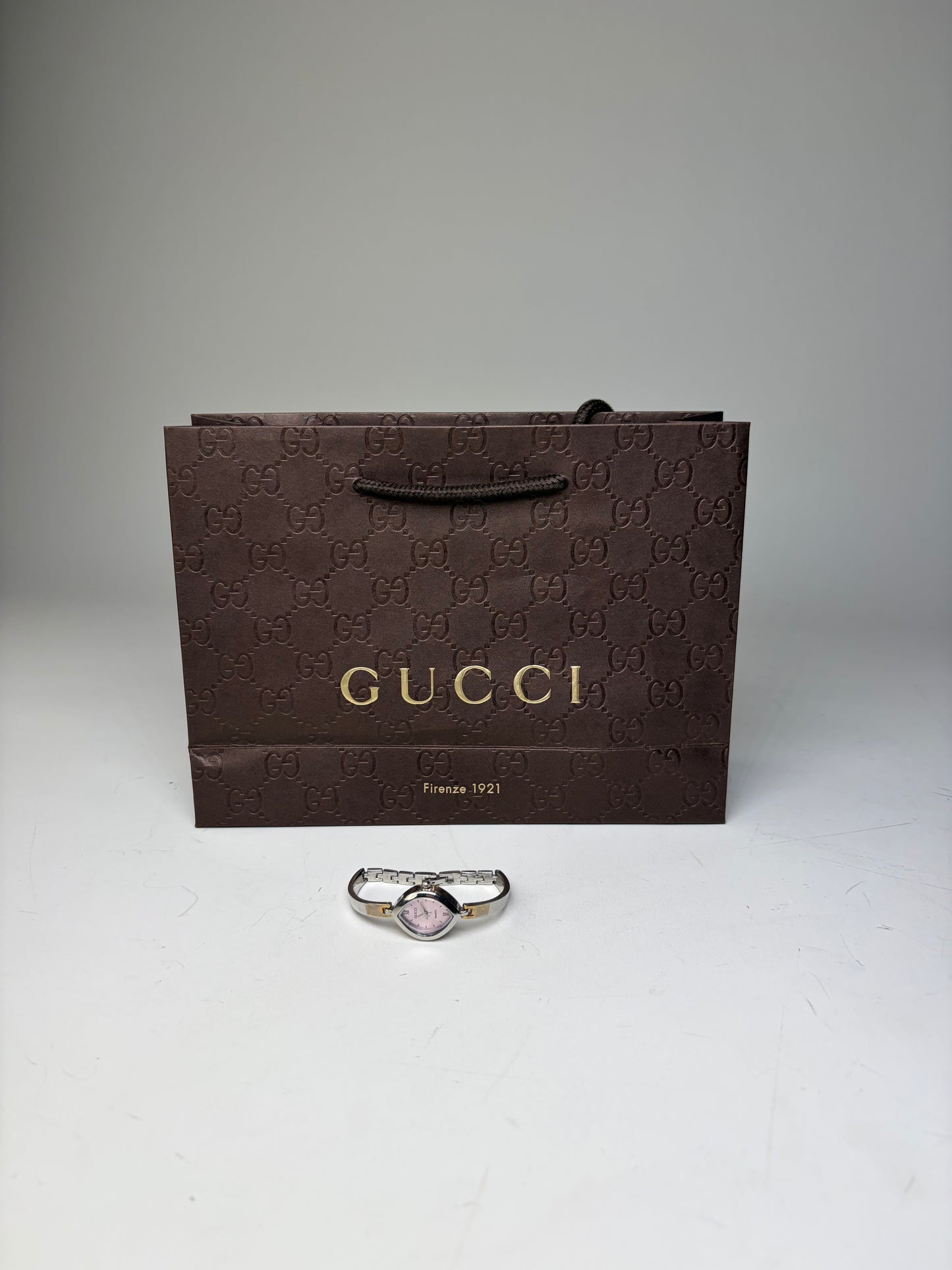 Vintage Gucci Stainless Steel Bracelet Watch Pink Dial Silver