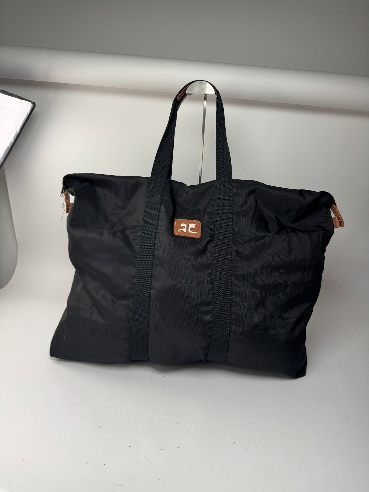 Sac de voyage vintage Courreges noir