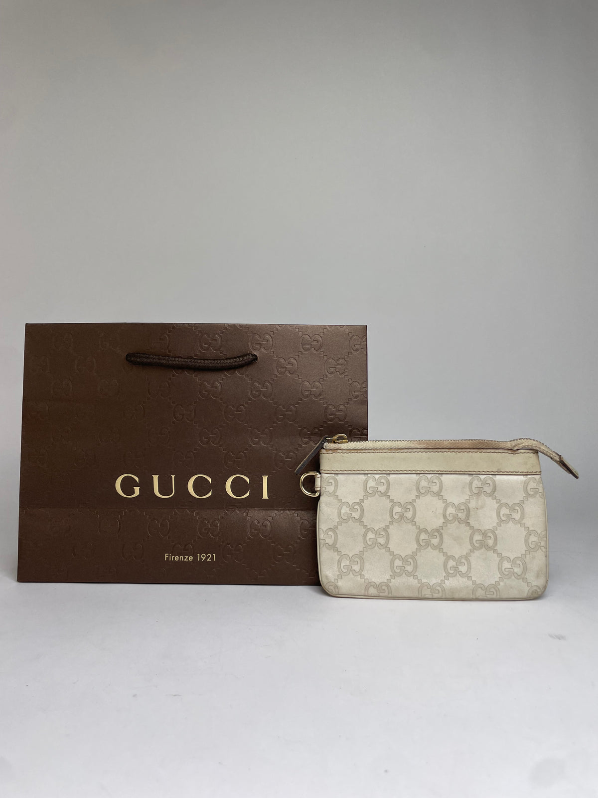 Vintage Gucci GG Supreme Bifold Wallet Early 2000s Cream