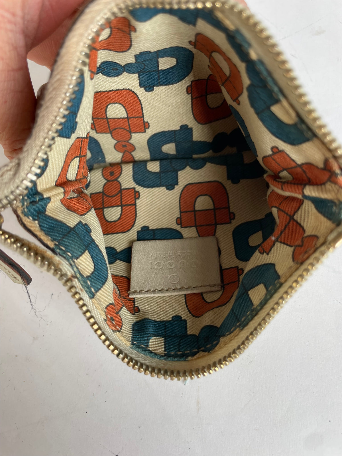 Vintage Gucci GG Supreme Bifold Wallet Early 2000s Cream