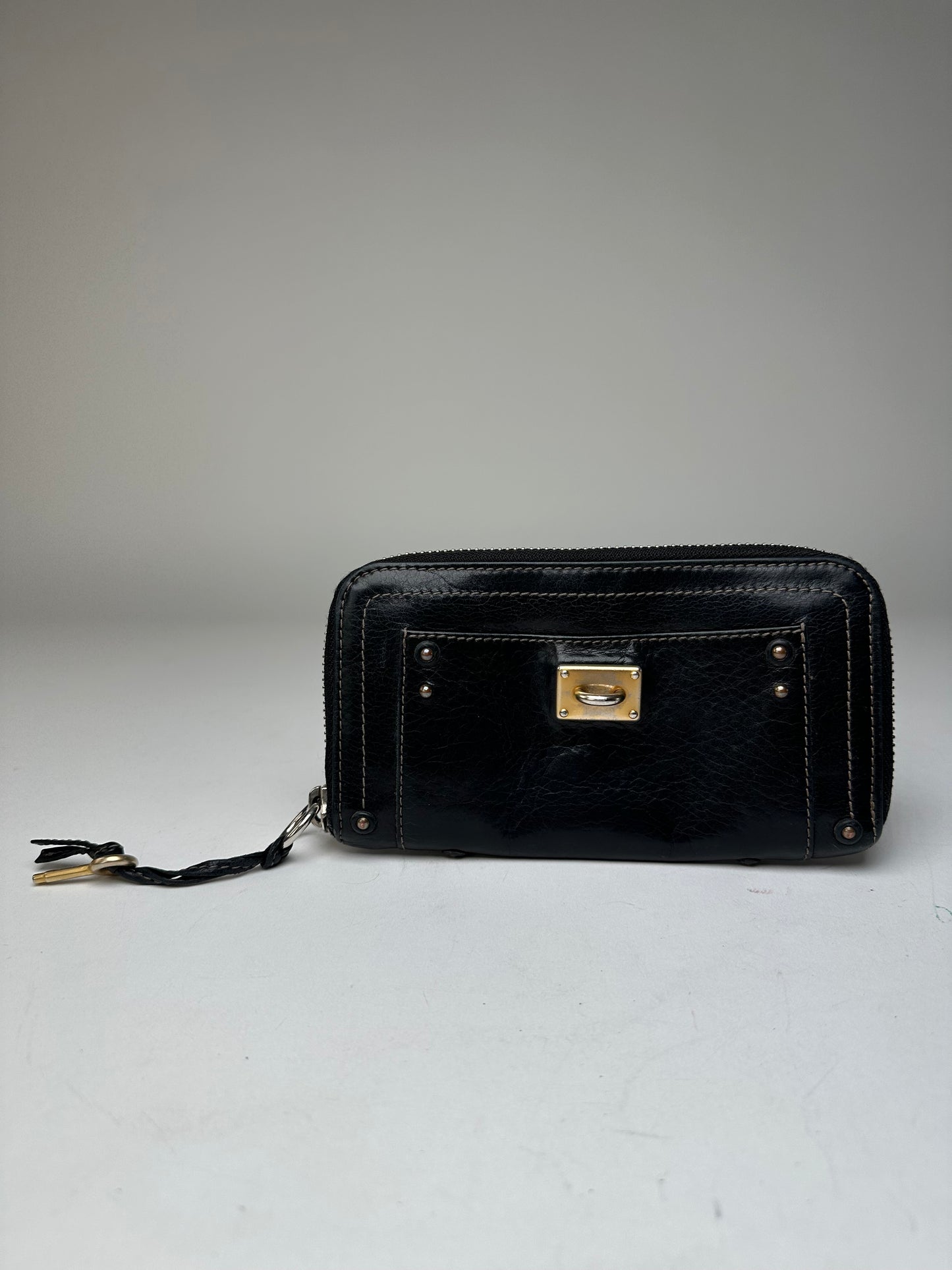 Vintage Chloe Paddington Leather Long Wallet Black