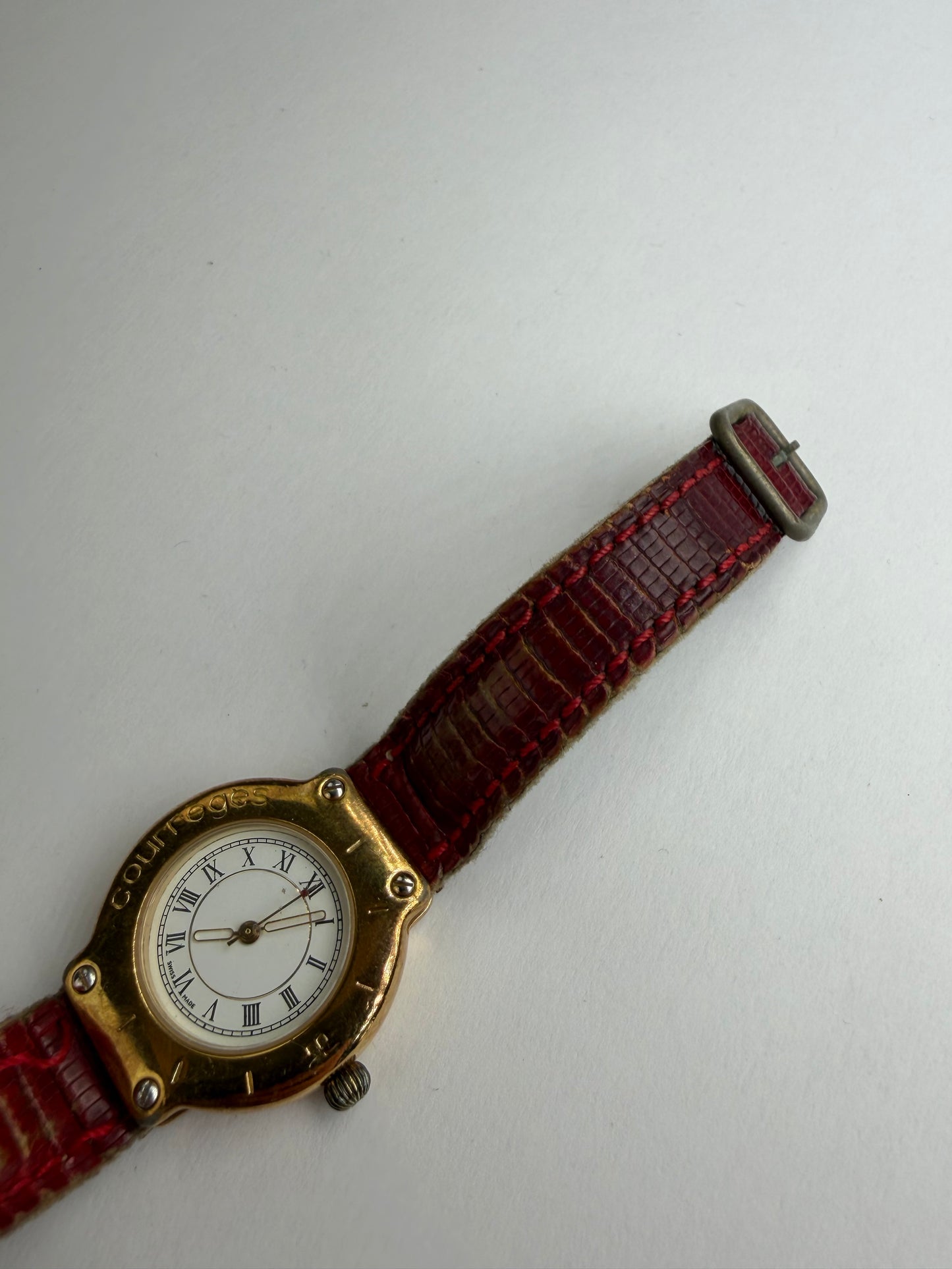 Vintage Courreges Quartz Watch Gold Red Crocodile-Effect Strap