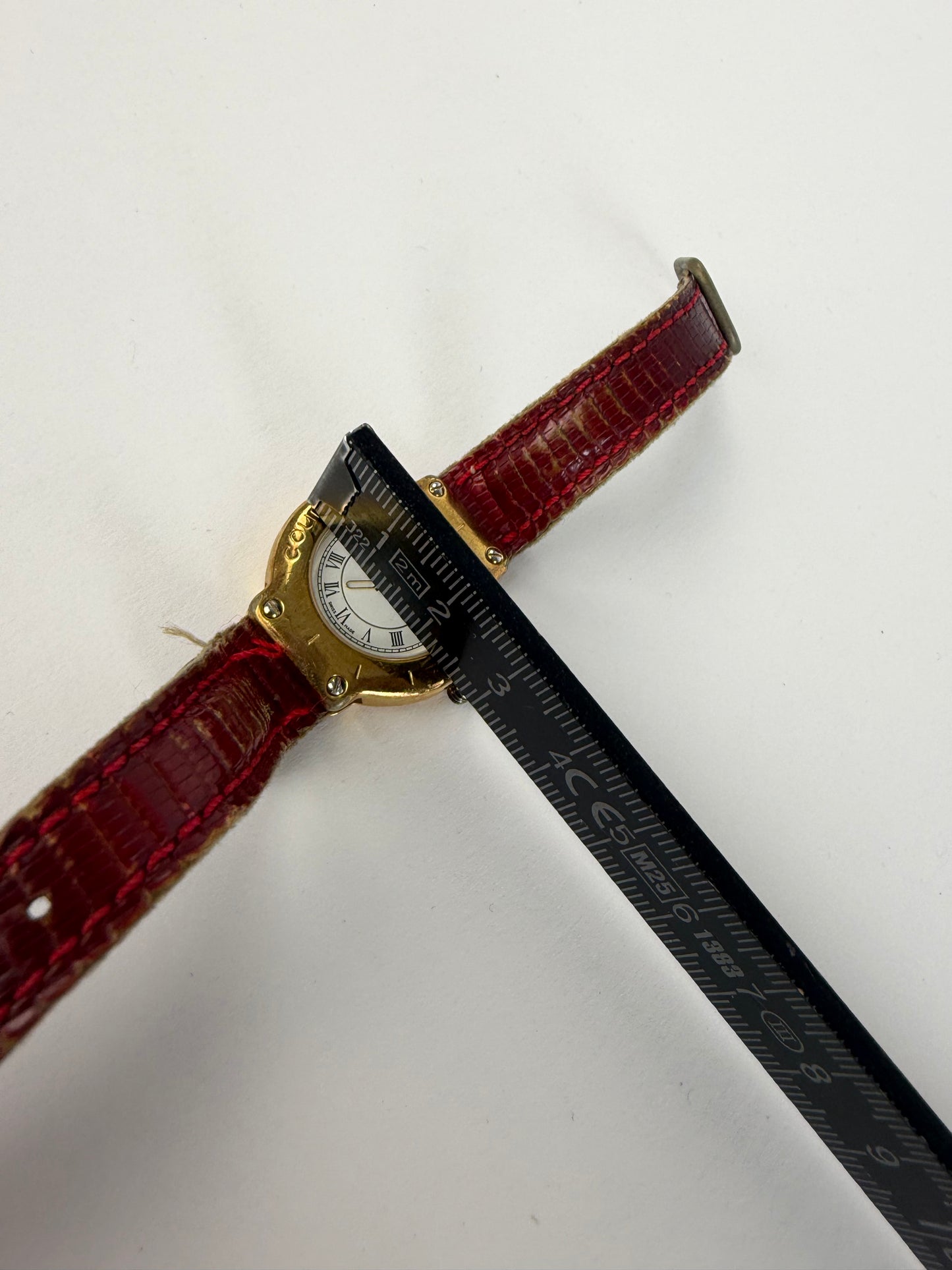 Vintage Courreges Quartz Watch Gold Red Crocodile-Effect Strap