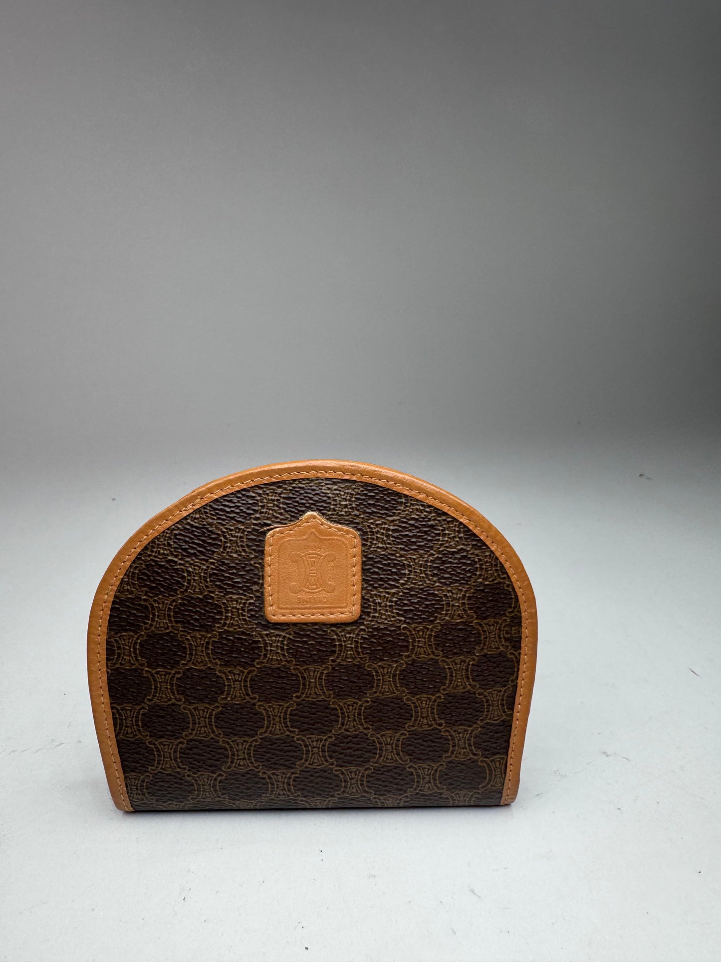 Portefeuille vintage en cuir Monogram Celine Paris Marron