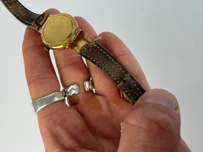 Vintage Courreges Quartz Watch Gold Red Crocodile-Effect Strap