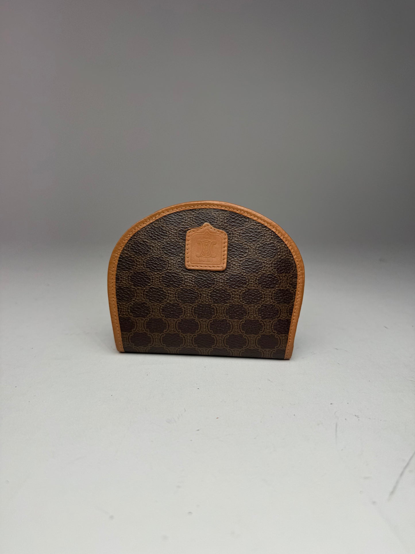 Portefeuille vintage en cuir Monogram Celine Paris Marron