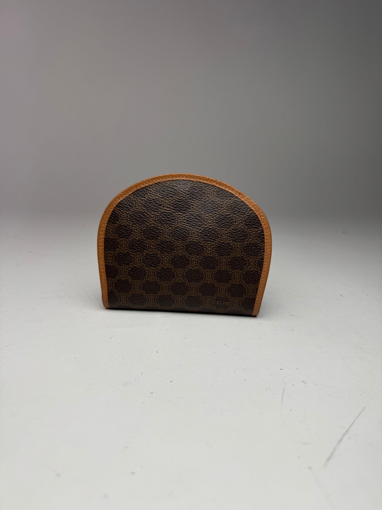 Portefeuille vintage en cuir Monogram Celine Paris Marron