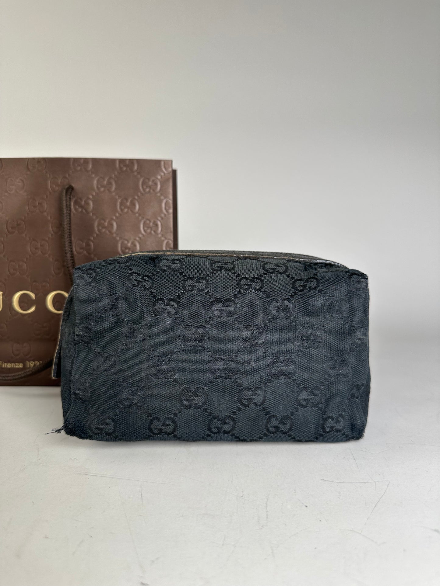 Vintage Gucci GG Supreme Cosmetic Case Black Silver
