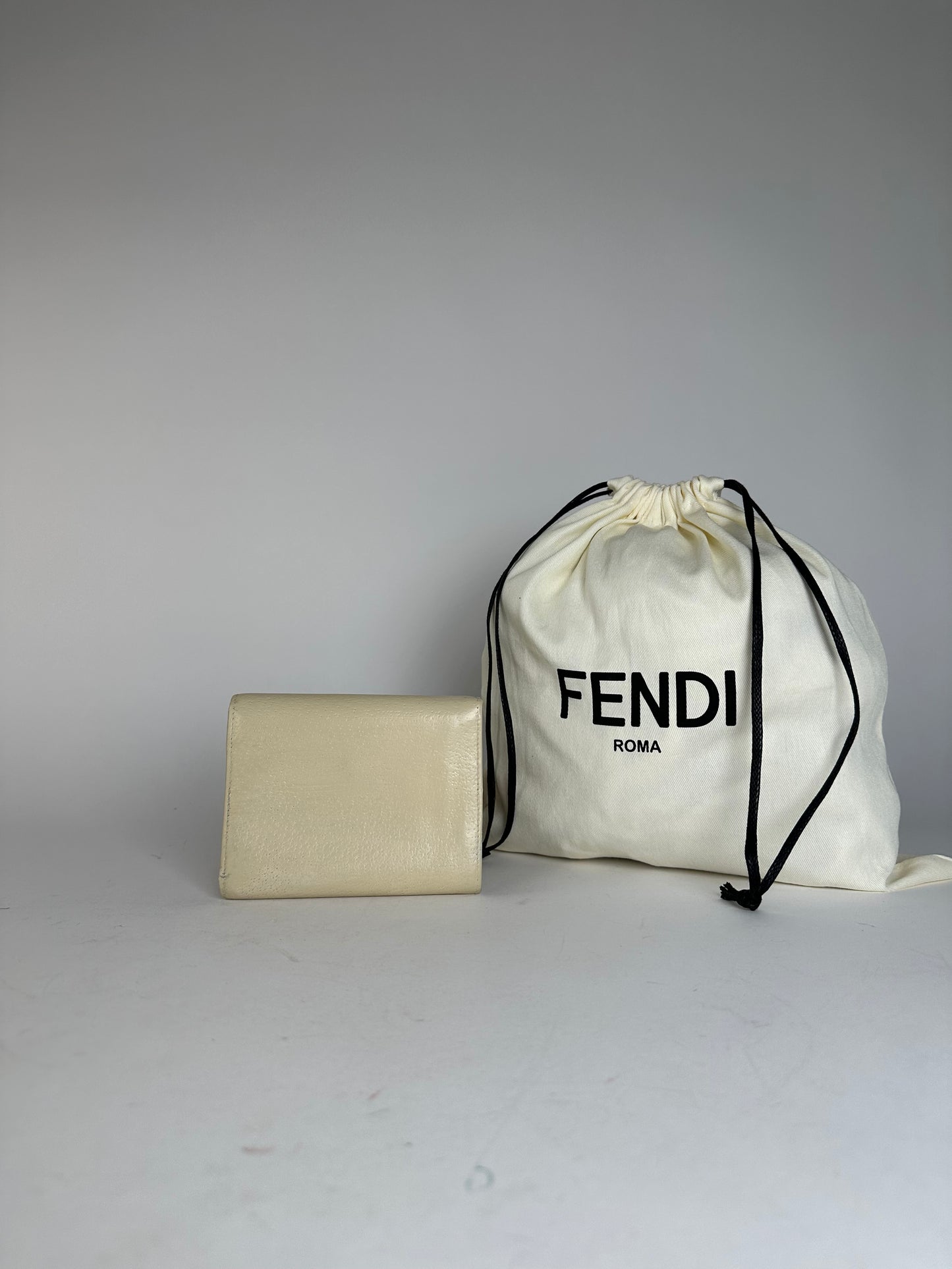 Vintage Fendi Baguette Leather Wallet White