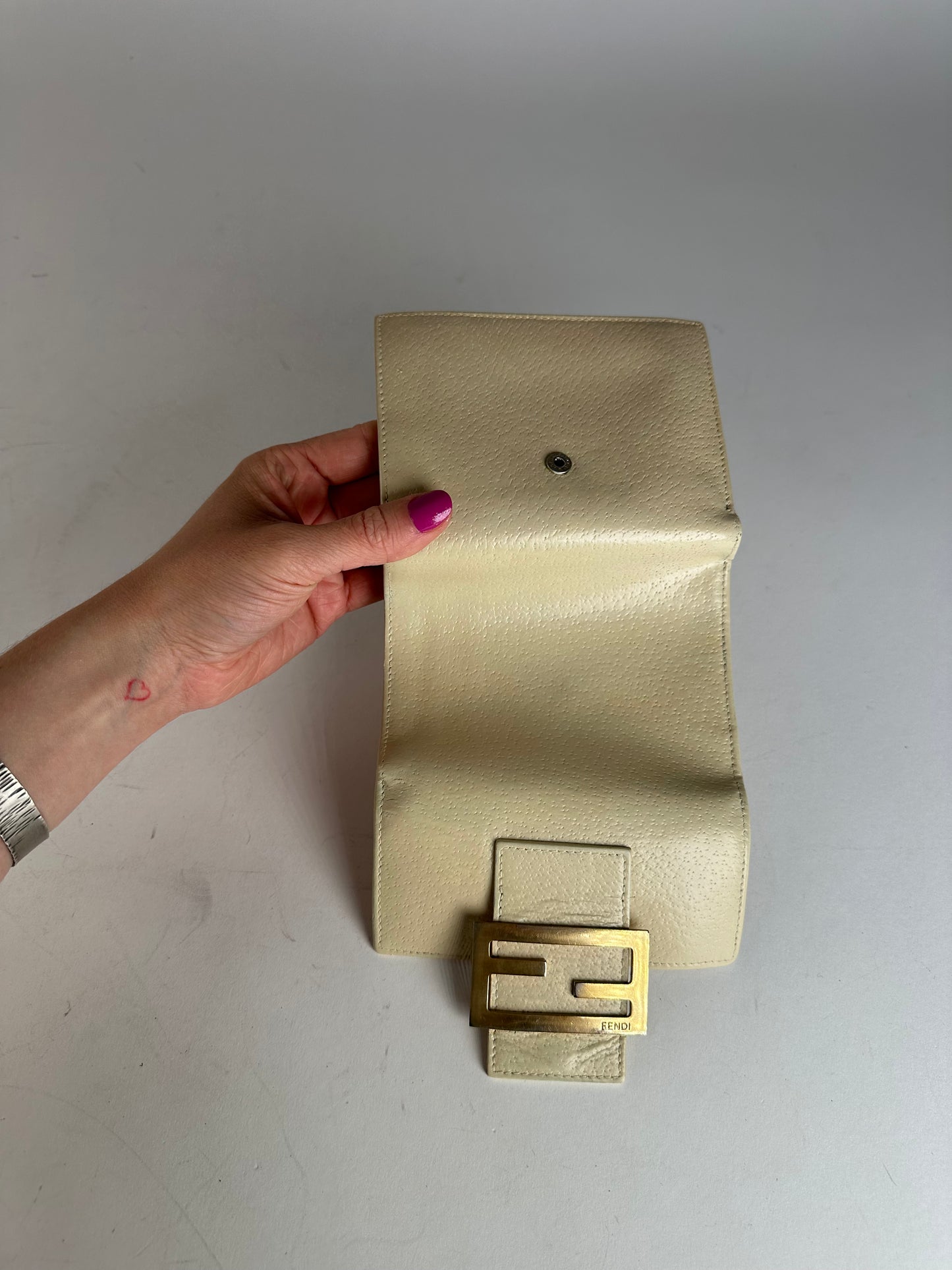 Vintage Fendi Baguette Leather Wallet White