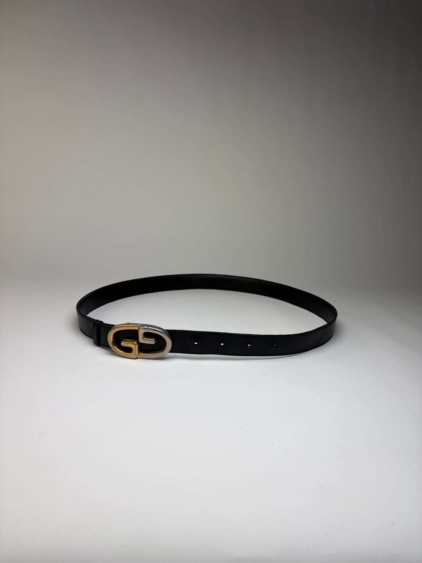Vintage Gucci Smooth Leather GG Buckle Belt Black Gold Silver