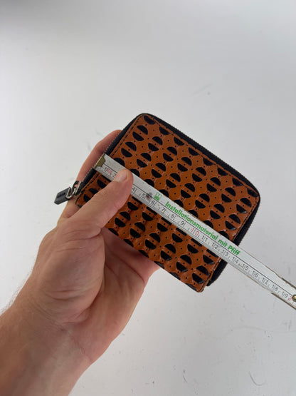 Vintage Miu Miu Zippy Leather Wallet Orange black