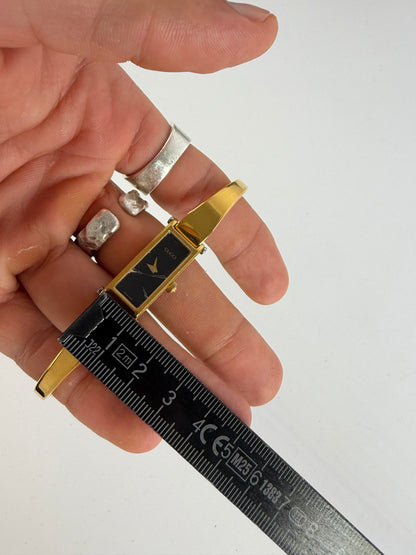 Vintage Gucci Bracelet Watch Gold-Tone Black Dial