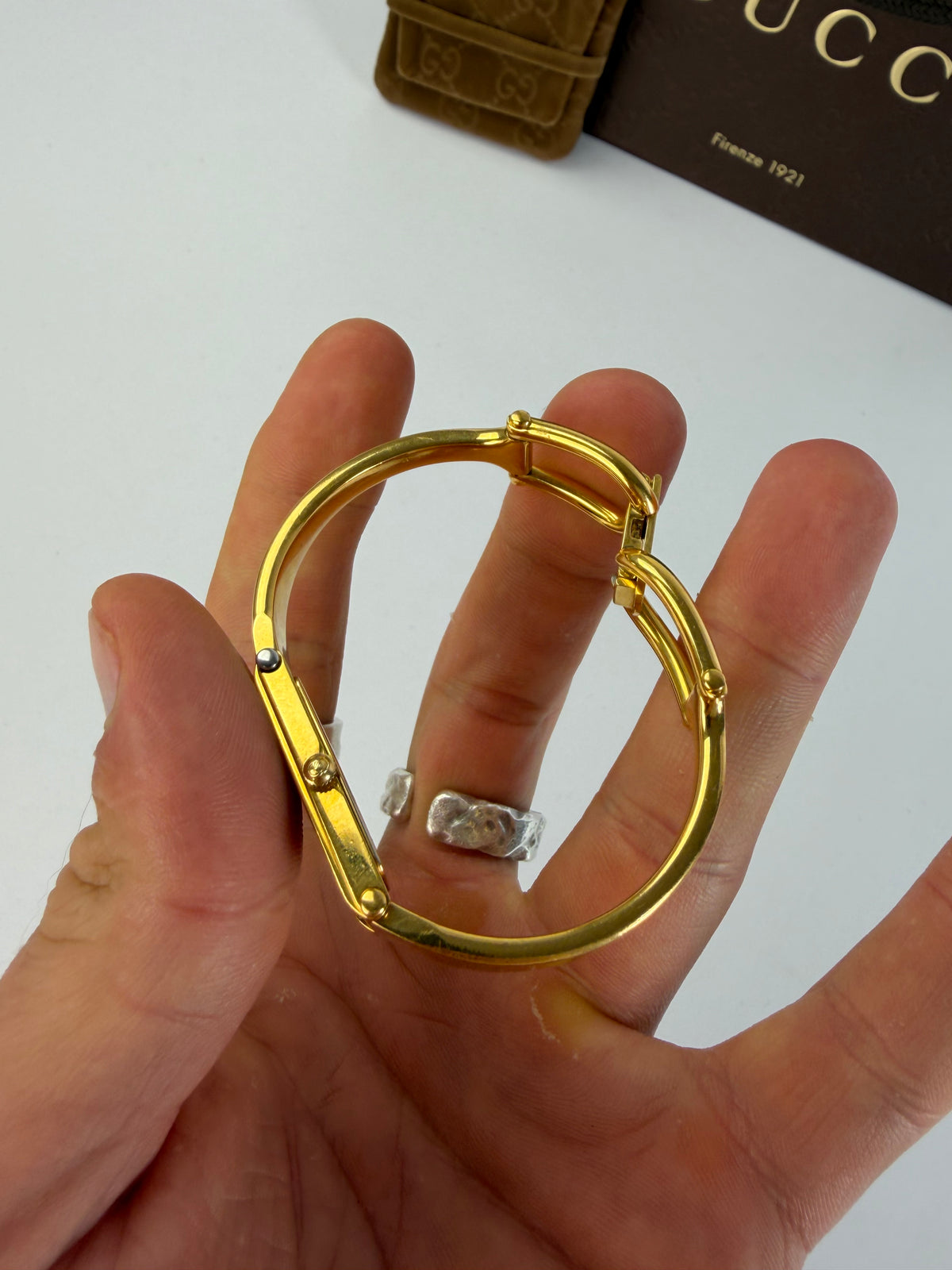 Vintage Gucci Bracelet Watch Gold-Tone Black Dial