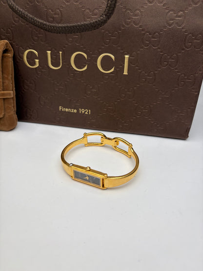 Vintage Gucci Bracelet Watch Gold-Tone Black Dial