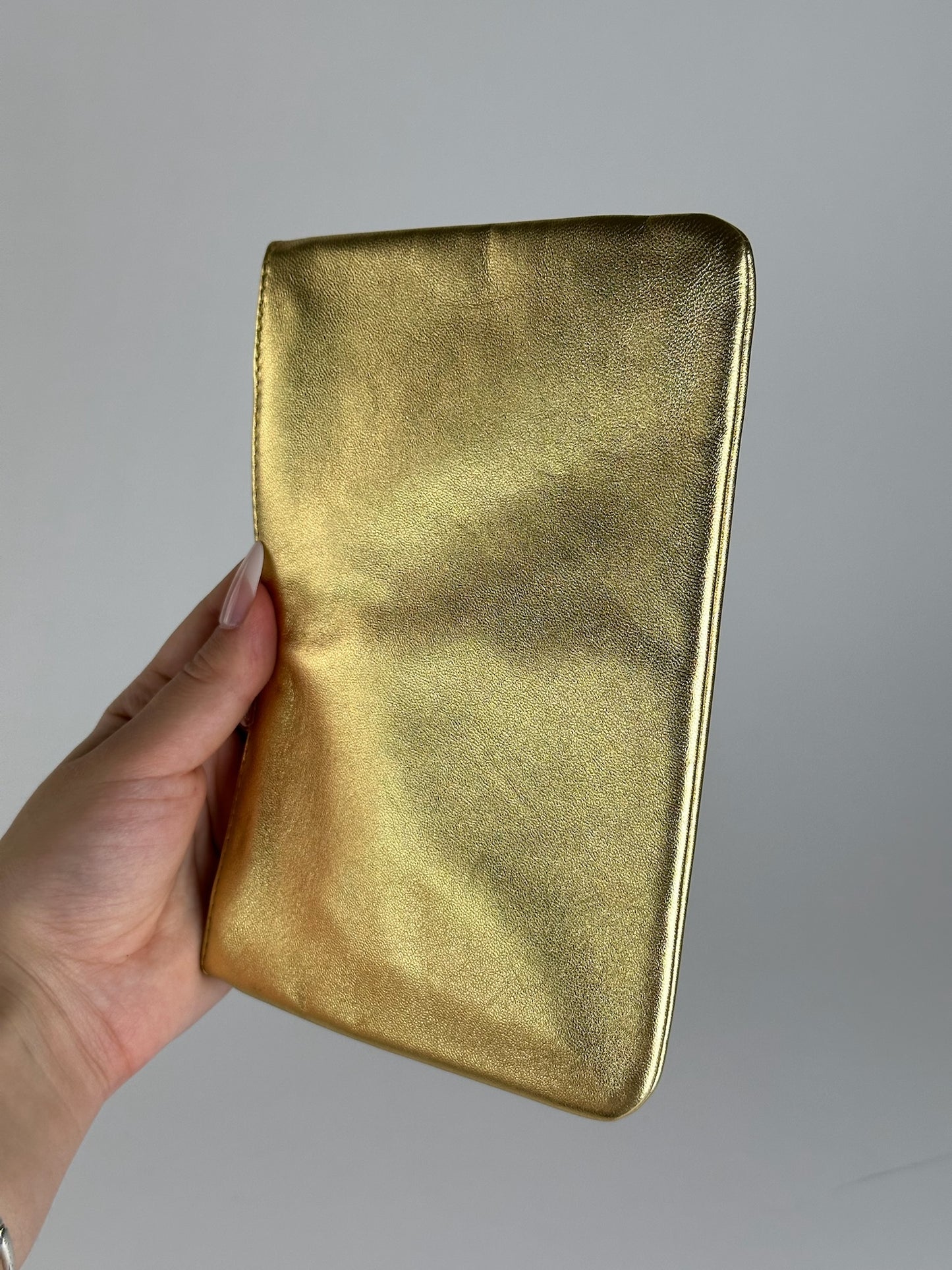 Pochette vintage Loewe Madrid en cuir doré