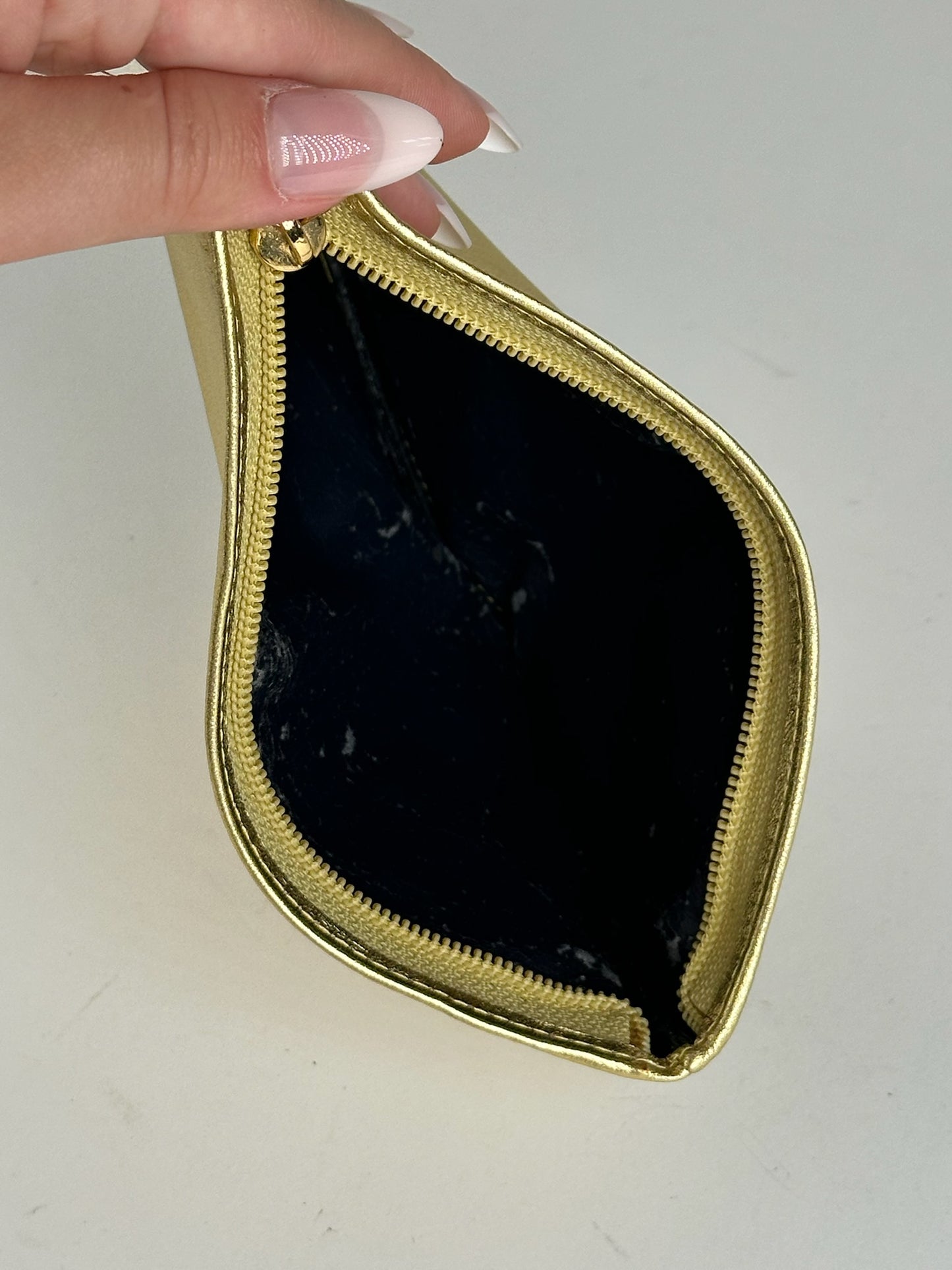 Pochette vintage Loewe Madrid en cuir doré