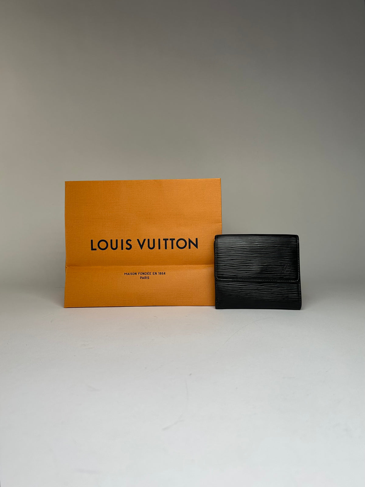 Vintage Louis Vuitton Epi Leather Bifold Wallet Black