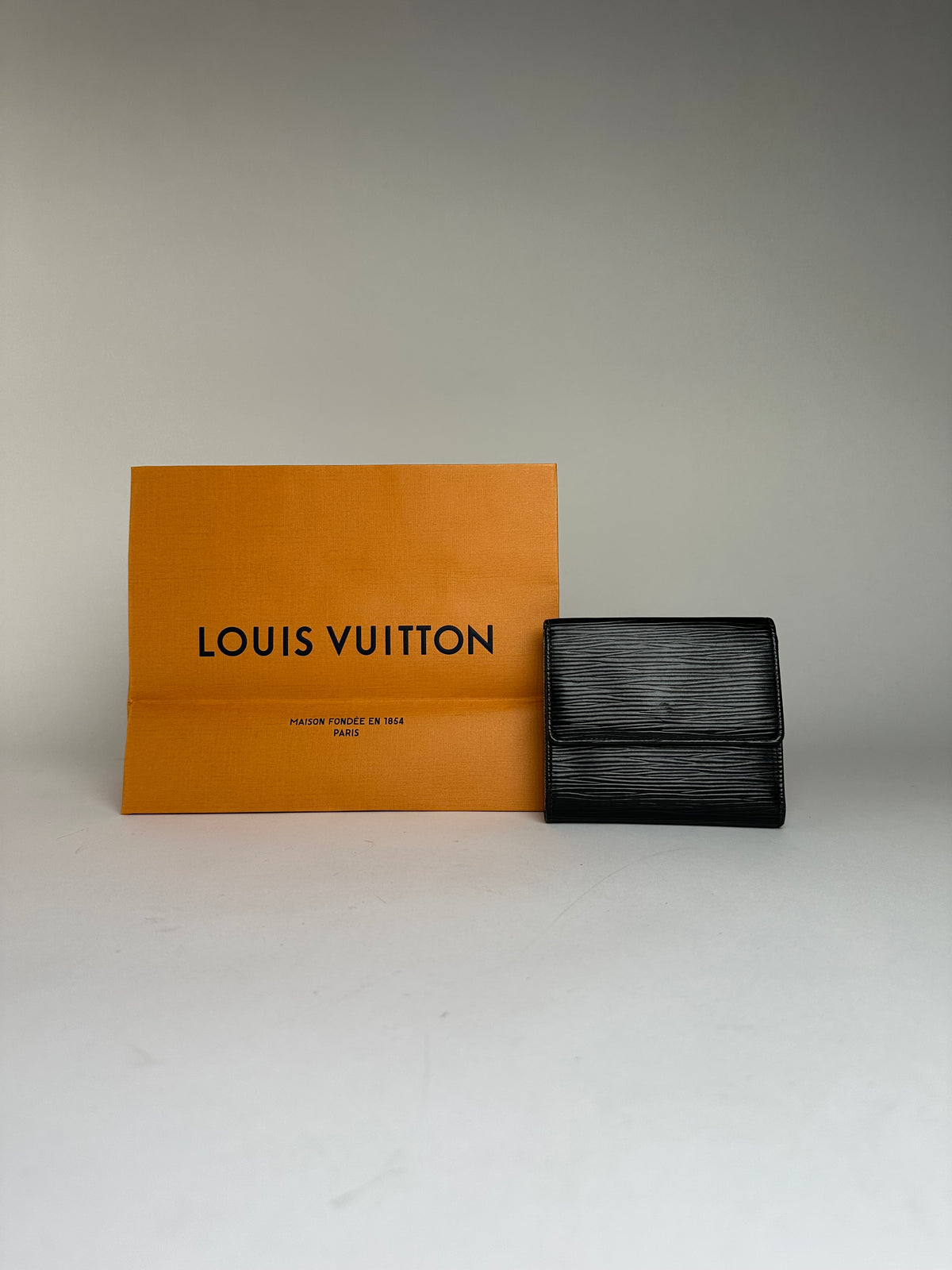 Vintage Louis Vuitton Epi Leather Bifold Wallet Black