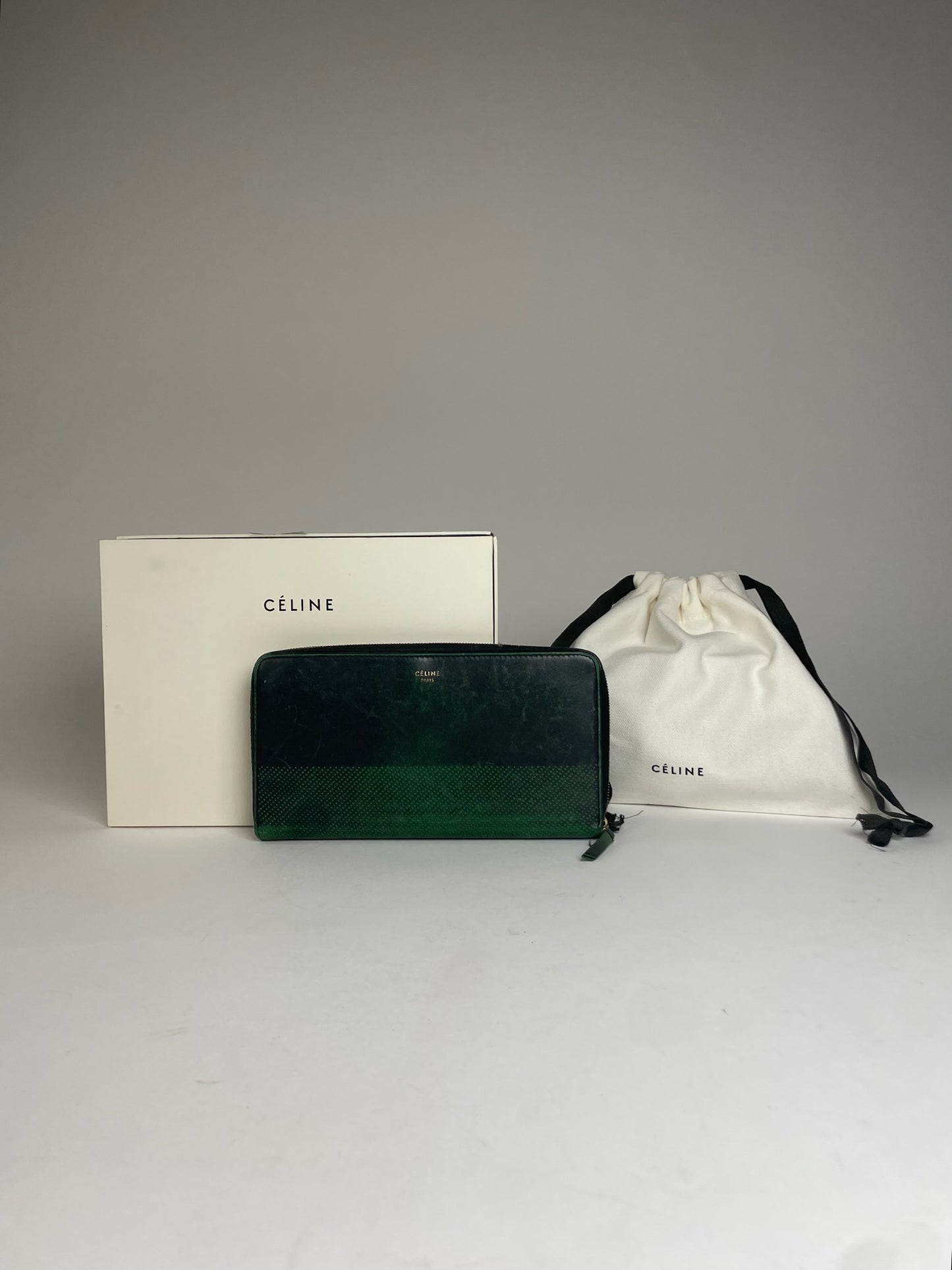 Vintage Celine Paria Leather Zippy Wallet Green