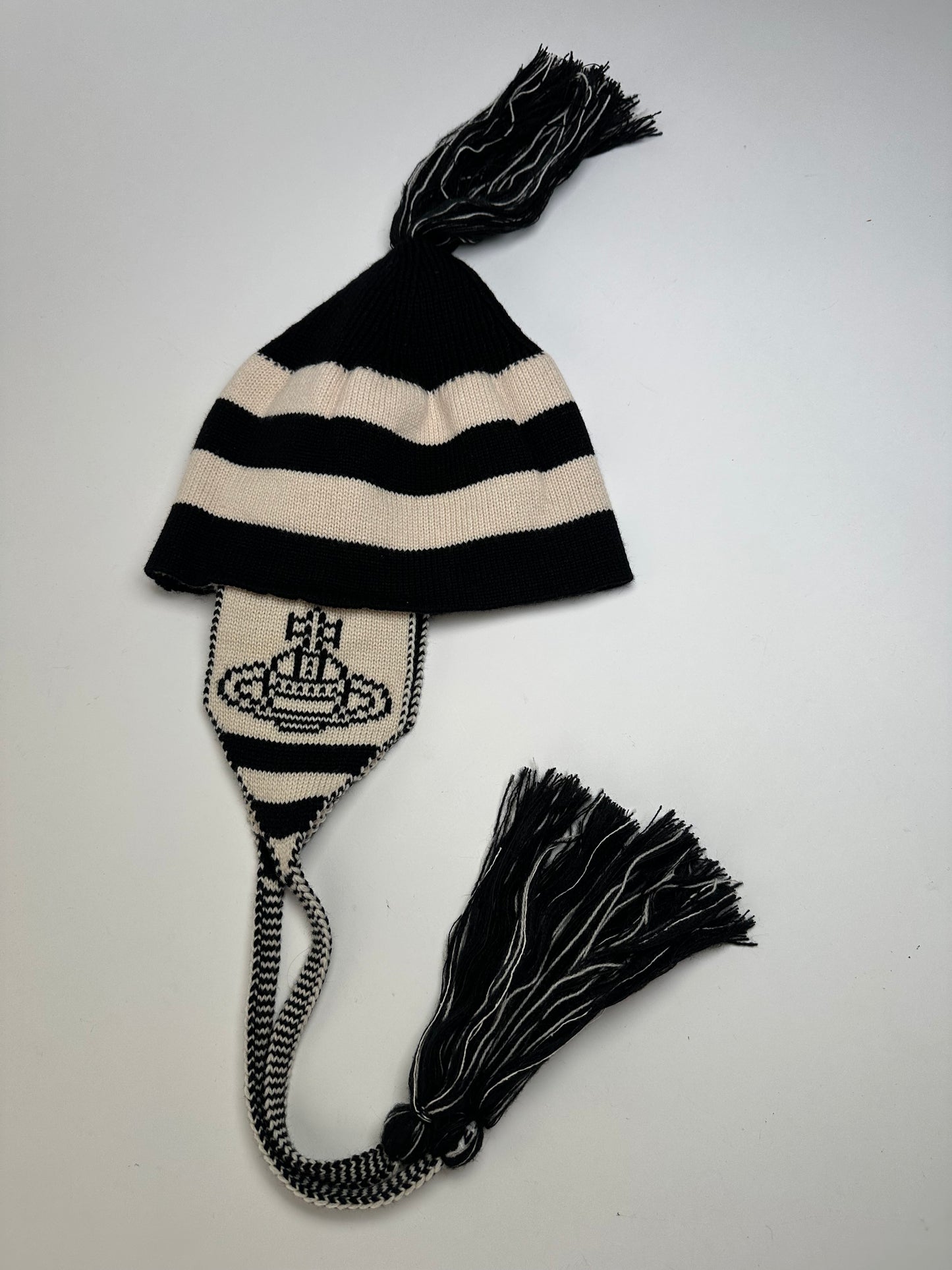 Vintage Vivienne Westwood Knitted Hat Y2K Black Cream