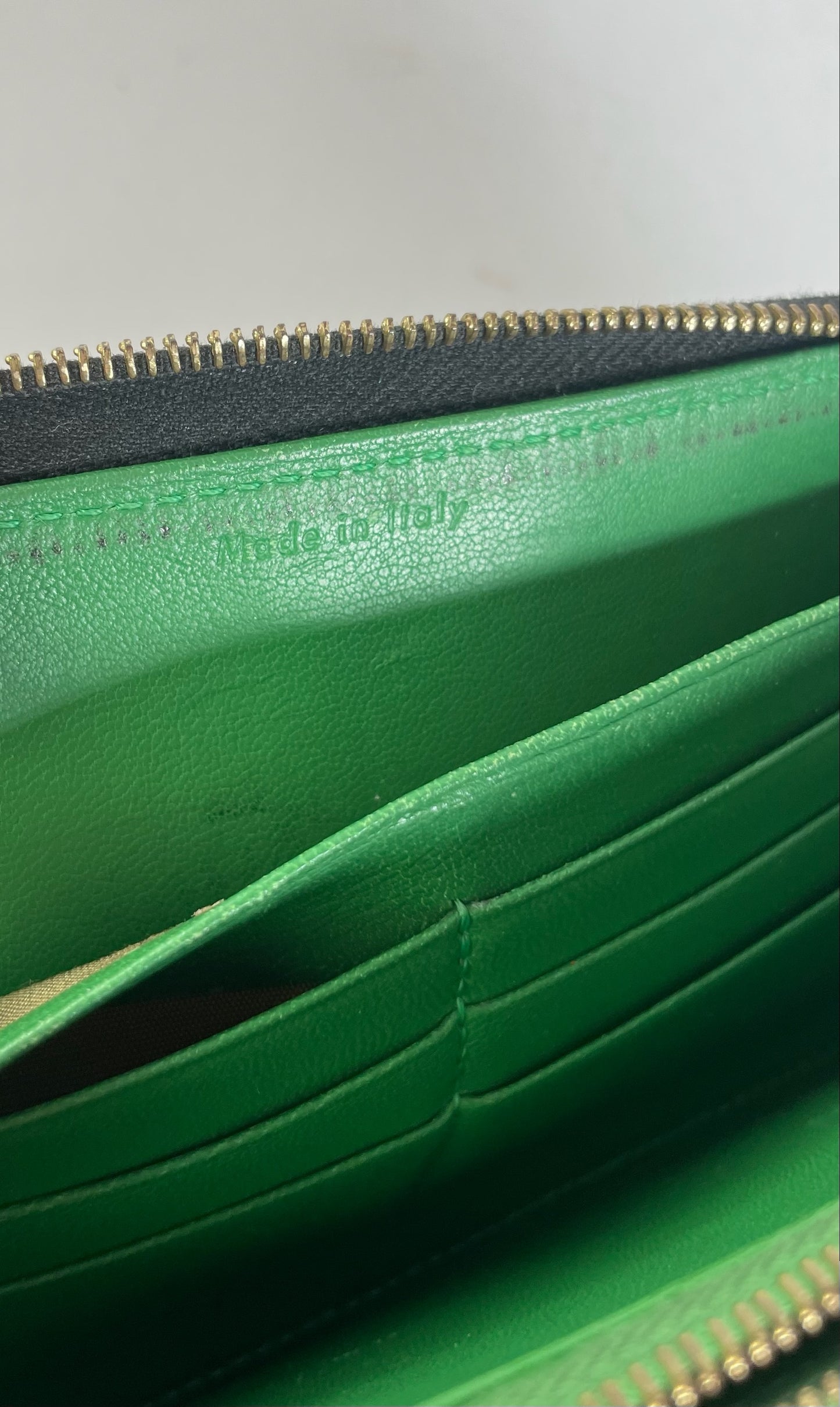 Vintage Celine Paria Leather Zippy Wallet Green