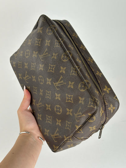 Vintage Louis Vuitton Monogram Leather Clutch Brown
