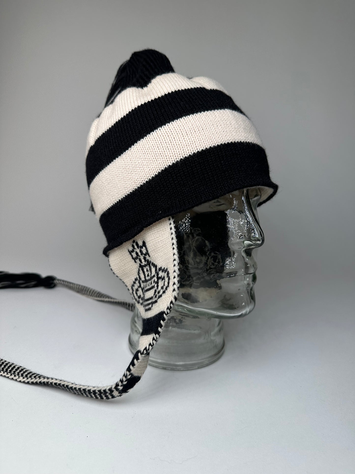 Vintage Vivienne Westwood Knitted Hat Y2K Black Cream
